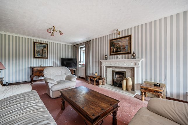 Upside House,, Southwood, Berkshire photo 4