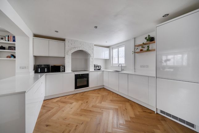 6, Chelsea Road, Southsea photo 4