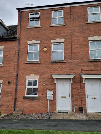 Thumbnail Town house for sale in Sockburn Close, Hamilton, Leicester