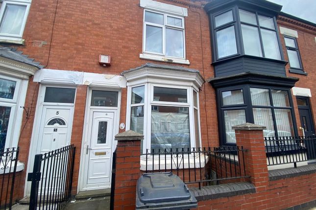 Thumbnail Terraced house for sale in Stroud Road, Leicester