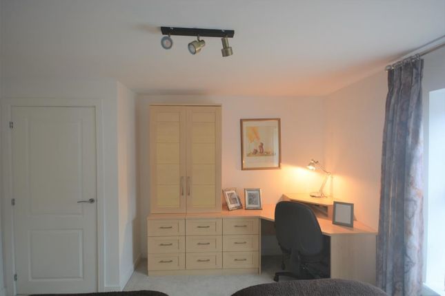 Flat to rent in Montagu Crescent, Spofforth Hill, Wetherby, West Yorkshire