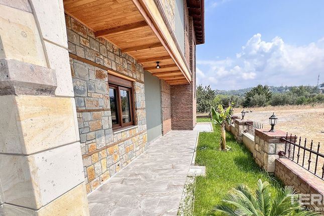 Villa for sale in Alanya, Avsallar, Alanya, Antalya Province, Mediterranean, Turkey