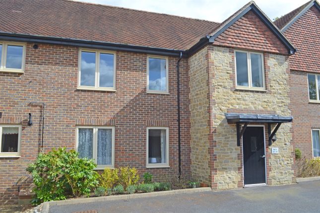 Flat for sale in Orchard Gardens, Storrington, West Sussex