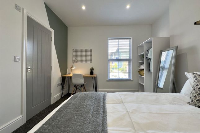 Room 3, 43, Monks Road, Lincolnshire photo 3