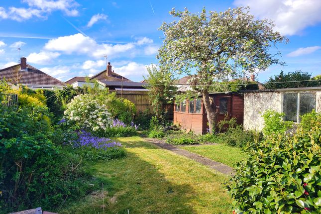 Bungalow for sale in Kinross Road, Southampton