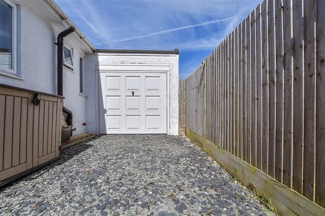 Kingsway, Dymchurch photo 4