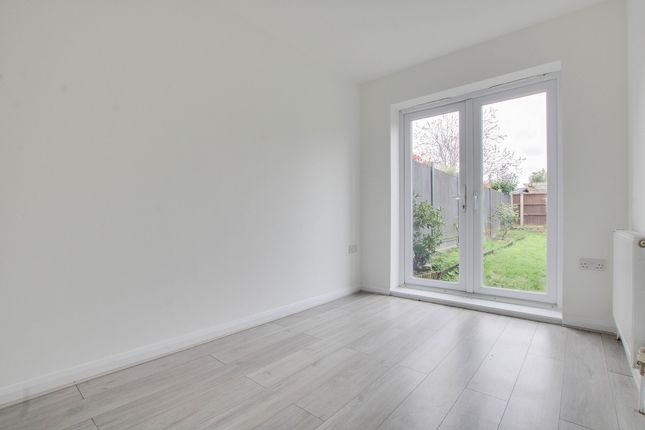 End terrace house for sale in Pondfield Lane, Brentwood