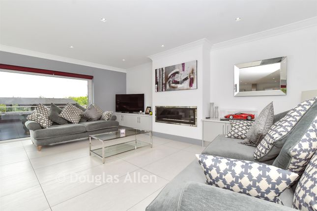 Jubilee House, Bower Hill, Epping photo 3