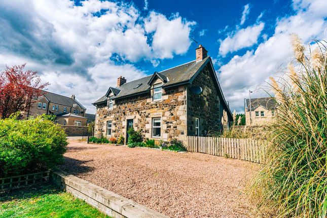 3-bed house on 4, Leslie Mains, Glenrothes, £350,000