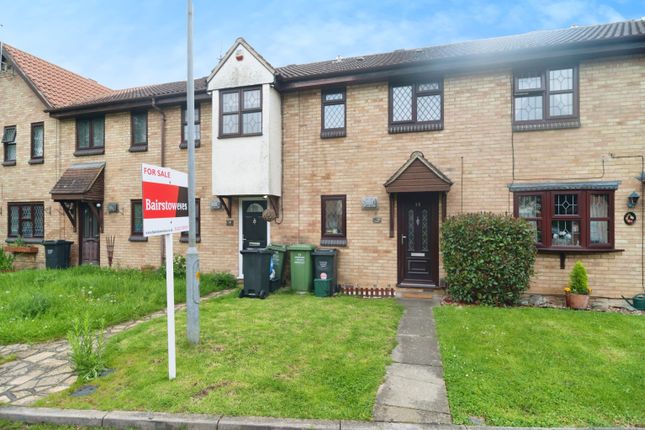 Thumbnail Terraced house for sale in Wood Green, Basildon, Essex