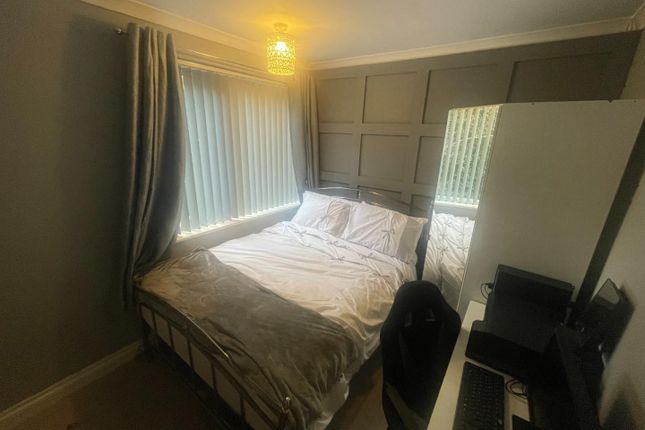 Flat for sale in Beech Court, Allerton, Liverpool