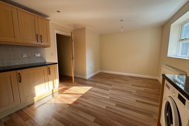 Apartment 4, Rosedale Court, 26 Sherford Street, Bromyard photo 4