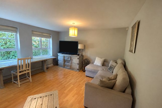 86, Sheridan Way, Sherwood Nottingham photo 3
