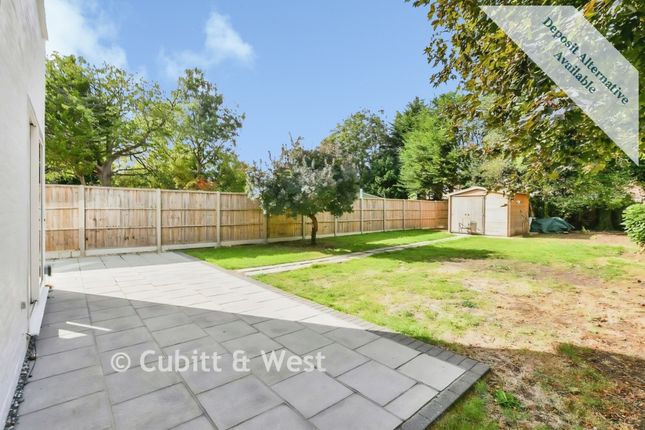 Vicarage Lane, Horley photo 4