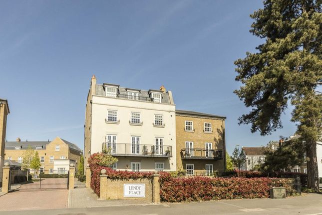 Flat for sale in Lendy Place, Sunbury-On-Thames