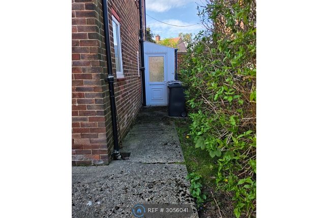 Acton Drive, North Shields photo 3