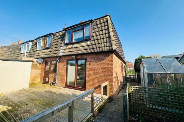 Semi-detached house for sale in Wilding Road, Wallingford