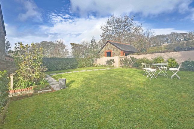 Upper Barn, Truro photo 3