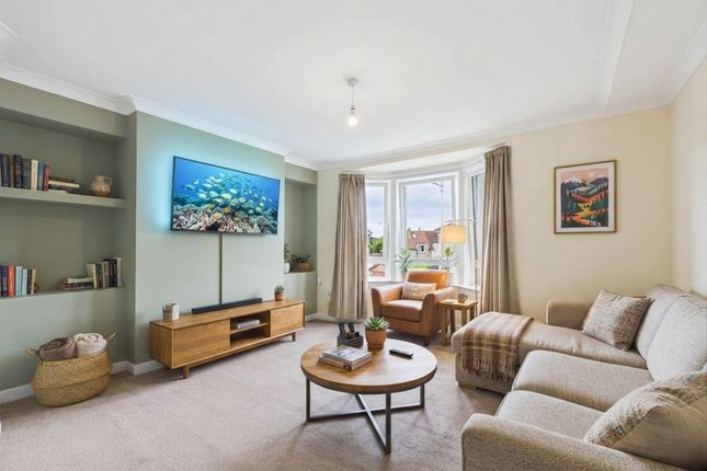 46 Binend Road, Glasgow photo 2