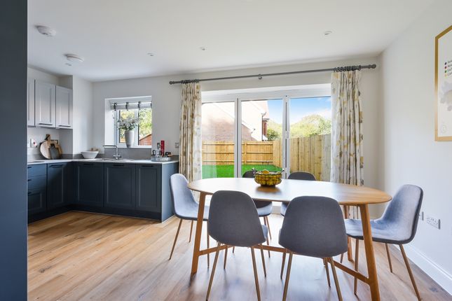 Spring Bank, Haywards Heath photo 5