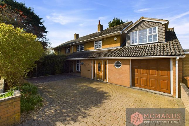 Thumbnail Semi-detached house to rent in Primrose Hill Road, Stevenage