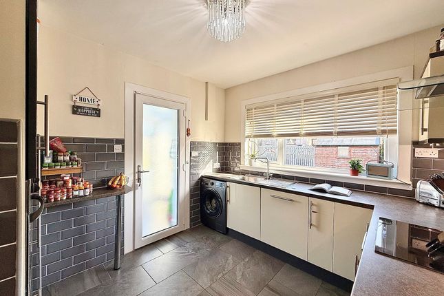 11 Cherry Hill Road, Ayr photo 4