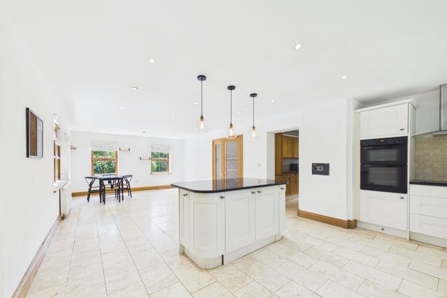 Highview, Cowfold Road, Haywards Heath photo 3