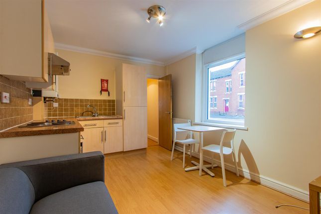 2, 2, Llantwit Street, Cardiff photo 2