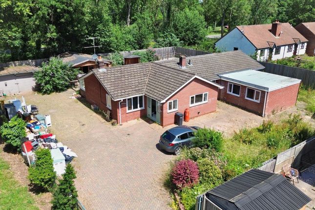 3-bed house on The Conifers, Hereford, £44,000