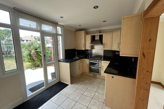 156, Ramillies Road, Sidcup photo 2
