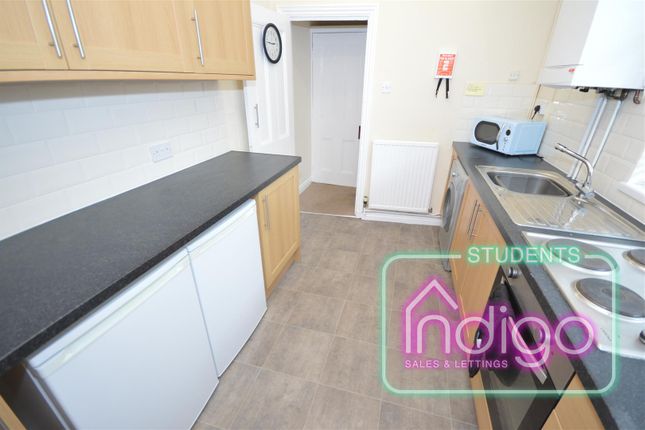 Room 1, 52, Thistleberry Avenue, Newcastle photo 5
