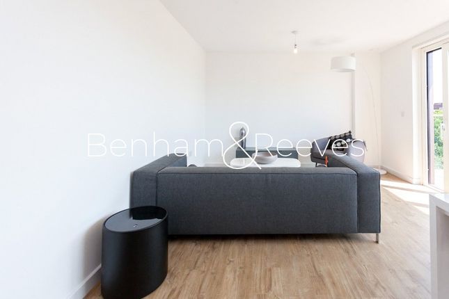 Flat 61, Gothenburg Court,, Bailey Street, Surrey Quays photo 4