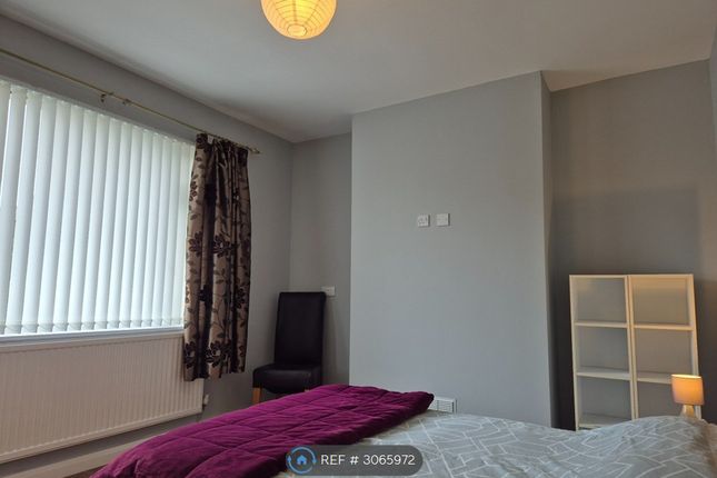 Barnabas Avenue, Crewe photo 4