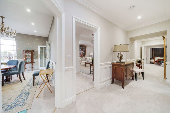 Flat for sale in The Mansion, Ottershaw Park