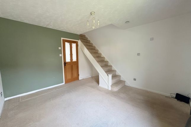 10, MILTON KEYNES photo 3