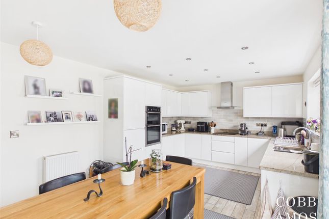 7, Plough Meadow, Craven Arms photo 4