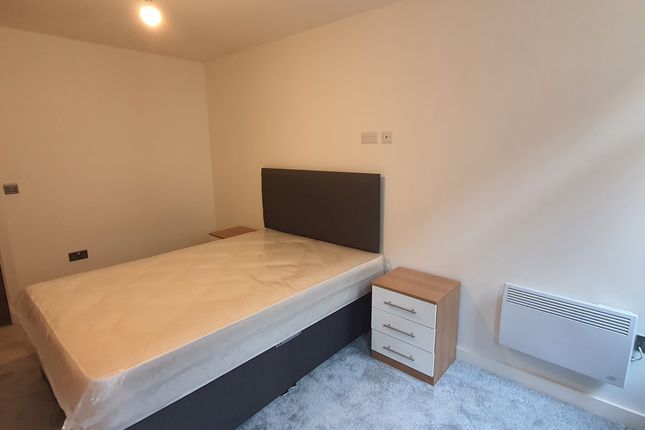 Flat to rent in Conditioning House, Cape Street, Bradford, Yorkshire