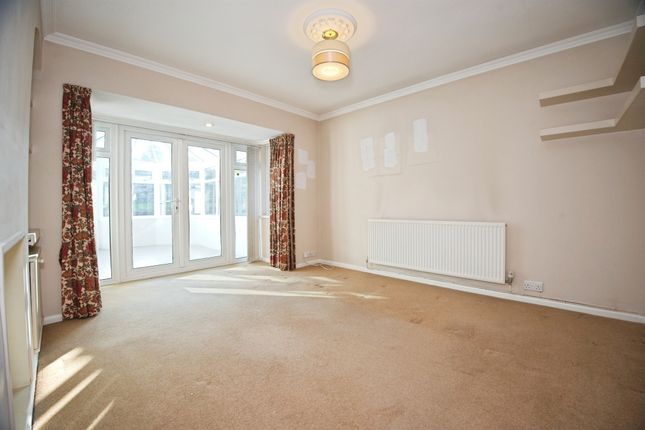 23, Danygraig Drive, Pontyclun photo 4