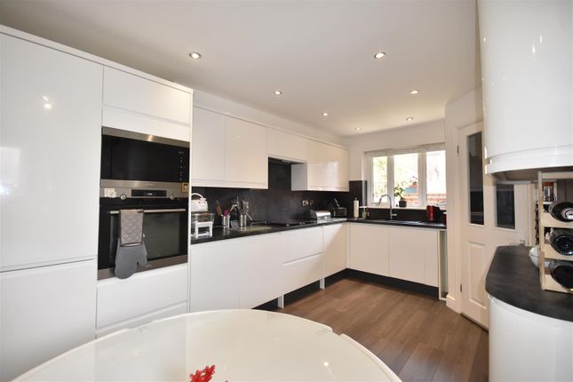 End terrace house for sale in Tannery Wharf, Newark