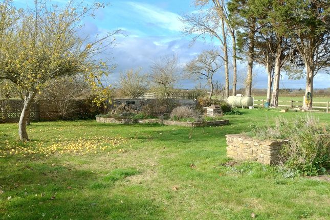 243, New Road, Melksham photo 2