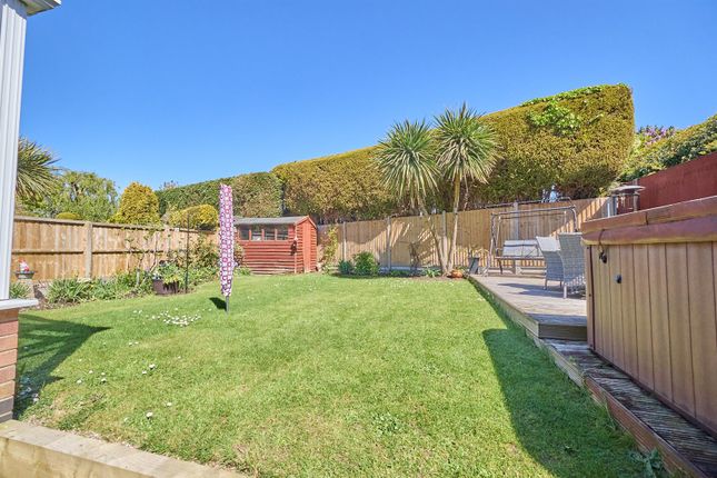 45, Nelson Drive, Hinckley photo 4
