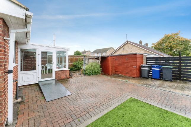 26, Laurel Close, Bury St. Edmunds photo 4