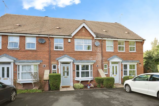 Thumbnail Terraced house for sale in Rambures Close, Warwick