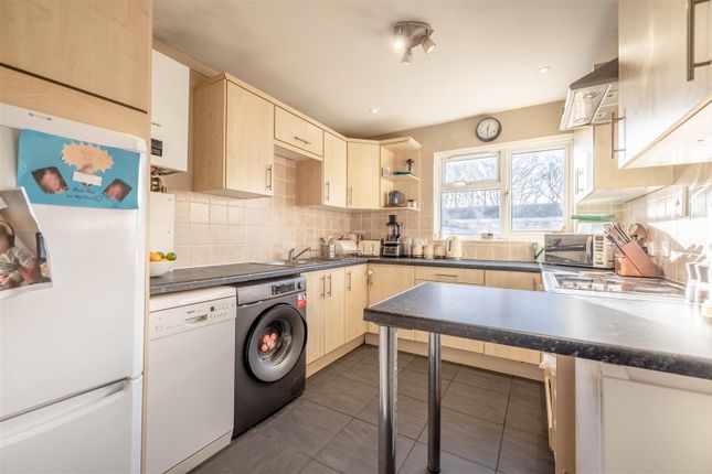 9, Lovejoy Lane, Windsor photo 4