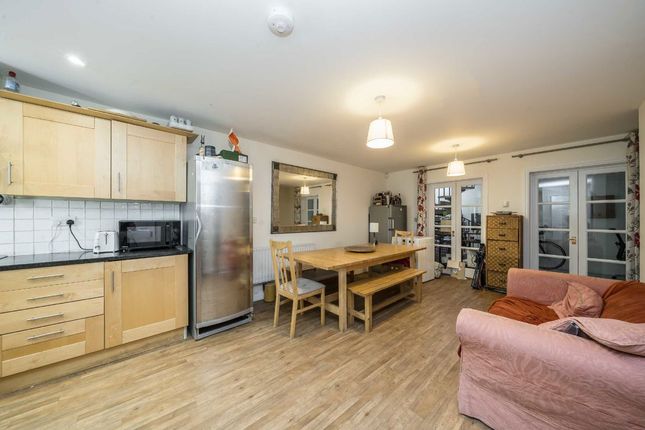 22, Kelly Avenue, London photo 4