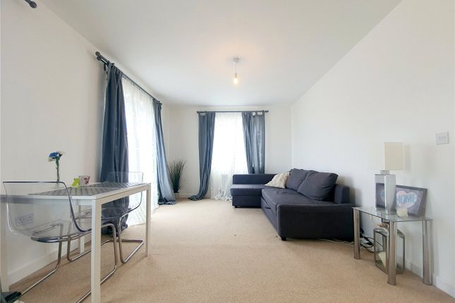 Flat 3, 126, Apollo Avenue, Milton Keynes photo 2