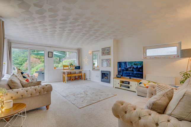 19 Woodlands Close, Eastleigh photo 4