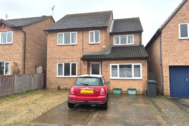 Thumbnail Detached house for sale in Bradshaw Close, Longlevens, Gloucester