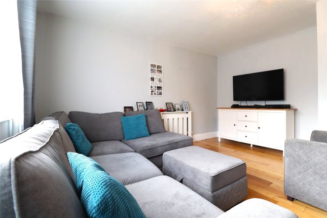 Flat for sale in Gilbert Close, Swanscombe, Kent