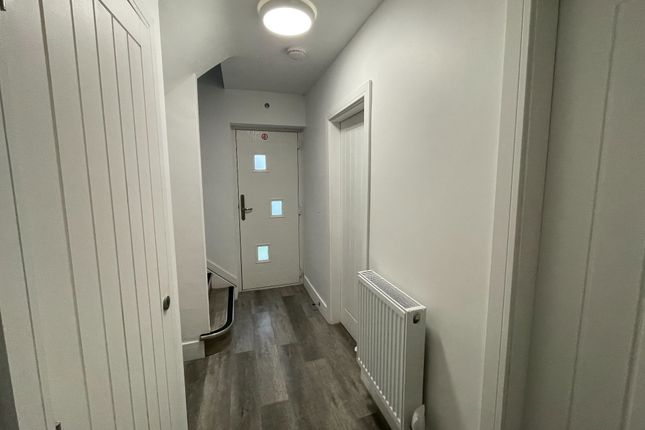62 Oatlands Road, Manchester photo 2
